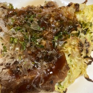 春キャベツでお好み焼き